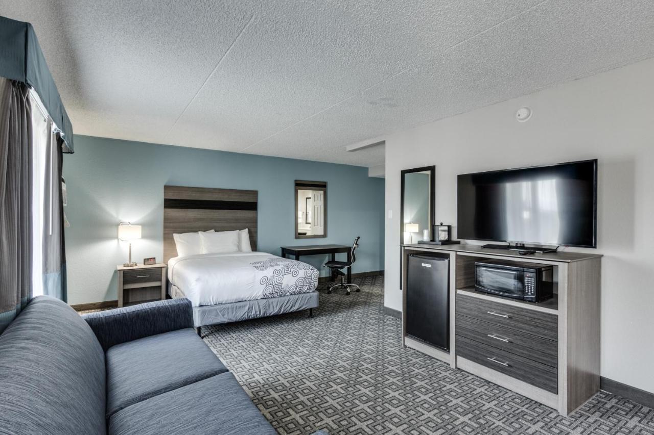 Days & By Wyndham Spokane